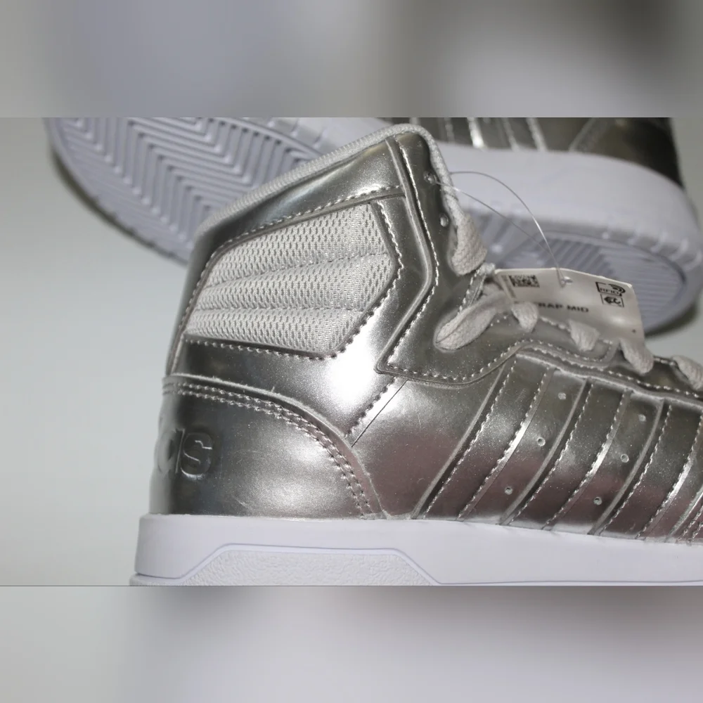 โจ๐โจ NWOB ADIDAS Entrap Mid Silver Metallic - Picture 13 of 16